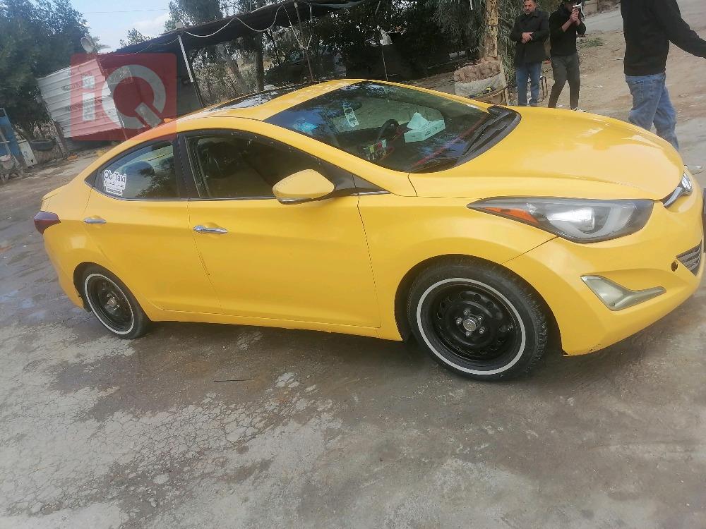 هیوندای ئەلەنترا